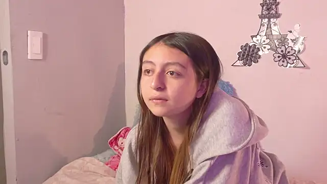 Lala fluffy online show from April 11, 7:45 am