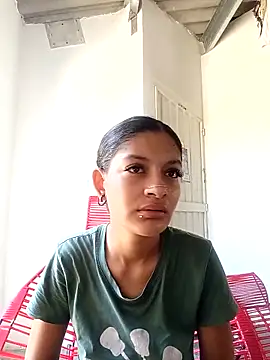 Lyra Siren online show from April 3, 4:38 pm