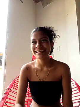 Lyra Siren online show from April 15, 6:26 pm