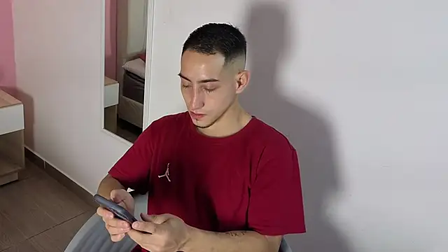 jhan vassilis online show from April 13, 3:17 pm