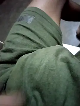 Daddy 004   online show from April 18, 1:09 am