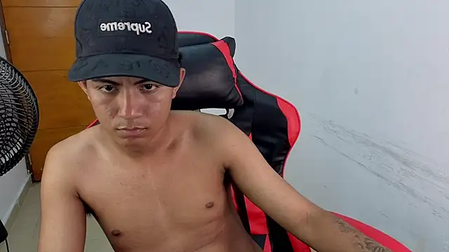 darknigthx online show from April 13, 11:54 pm