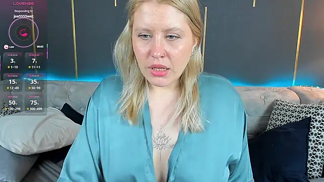 Simply Alex online show from April 9, 6:19 am