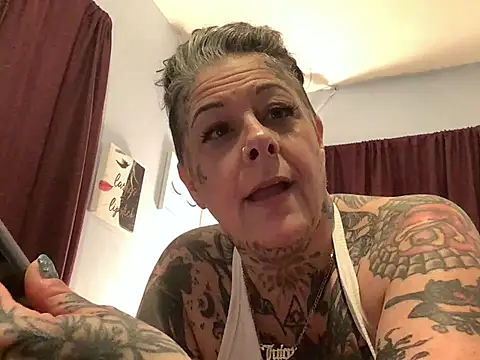 Kitty bang online show from April 13, 9:15 am