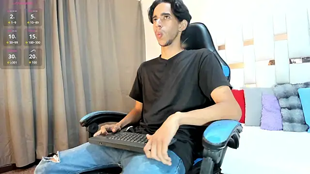 Alessandro Abruzzo online show from April 6, 3:04 am