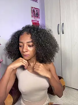 Rolyloren1 online show from May 14, 1:40 pm