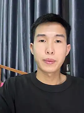 tuanhip online show from April 4, 1:19 pm