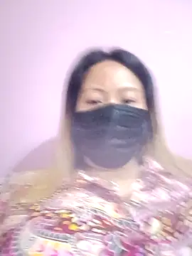 Bristy BigBoobs online show from April 10, 3:28 pm