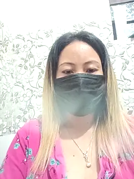 Bristy BigBoobs online show from April 15, 3:52 pm