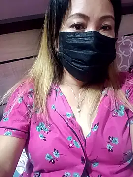 Bristy BigBoobs online show from April 16, 3:46 pm