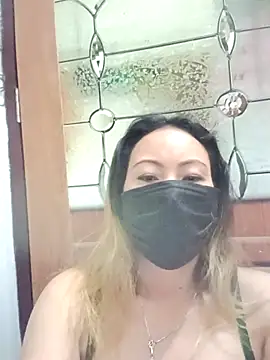 Snapshot of Bristy_BigBoobs chatting on April 23, 3:58 pm Bristy BigBoobs online show from April 23, 3:58 pm