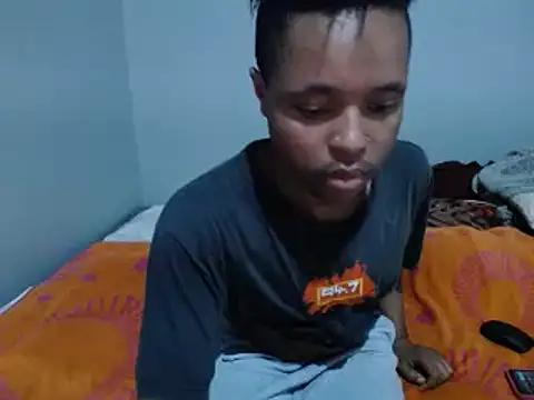 sweeyanal online show from April 17, 3:15 pm