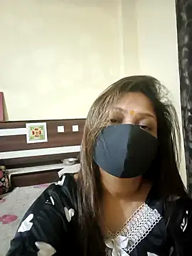 SluttySonam online show from April 5, 4:53 am