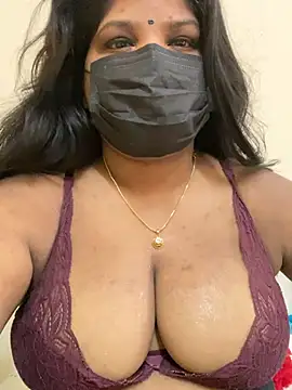 Snapshot of Shalu_naughty69 chatting on July 16, 3:23 am Shalu naughty69 online show from July 16, 3:23 am