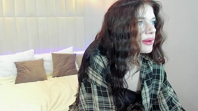 MaryaRyan online show from April 8, 1:05 am