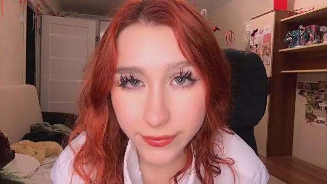 CindyHouse online show from April 17, 11:30 pm