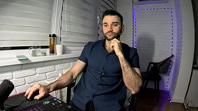 DaddySlava online show from April 13, 6:02 pm