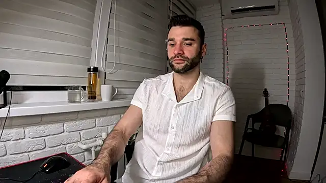 DaddySlava online show from April 14, 7:09 pm