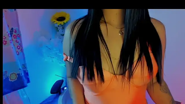 Megan-foxxx- online show from April 10, 1:22 am