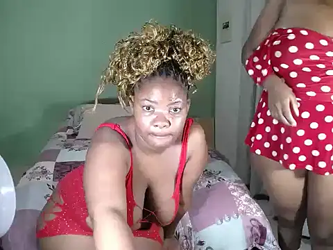 FloweSaltry online show from April 15, 4:25 pm