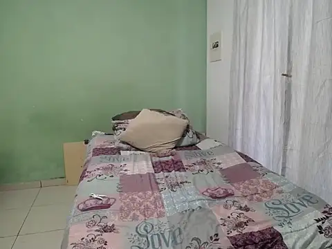 FloweSaltry online show from April 18, 12:53 pm