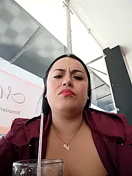 Lesli 26 online show from April 10, 1:27 pm