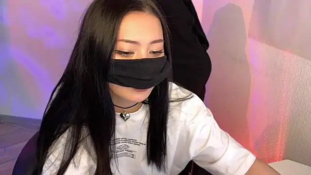 rin night online show from April 6, 7:31 am