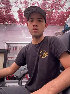 Mr Yonder online show from April 4, 12:46 pm