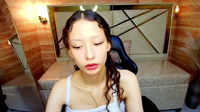 abby  r online show from April 16, 12:39 pm