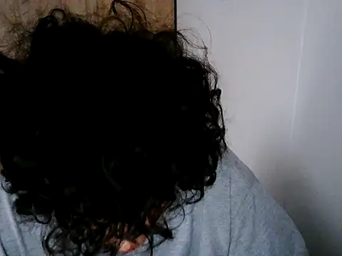 normalboy16 online show from April 5, 8:39 pm