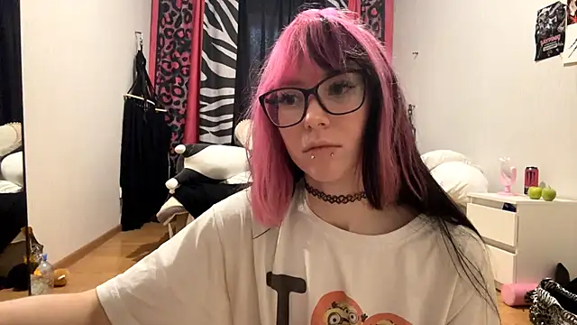 WifeAileen online show from June 1, 10:17 am