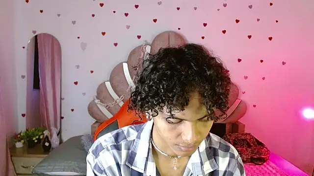 elio fox online show from April 14, 11:38 am