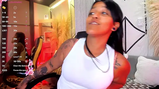 LexiAdamss online show from April 16, 12:28 pm