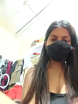 shreyaverma899 online show from April 17, 3:20 am