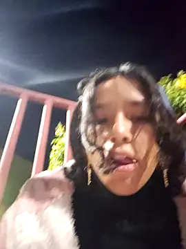 Malika x noor online show from April 13, 3:01 am