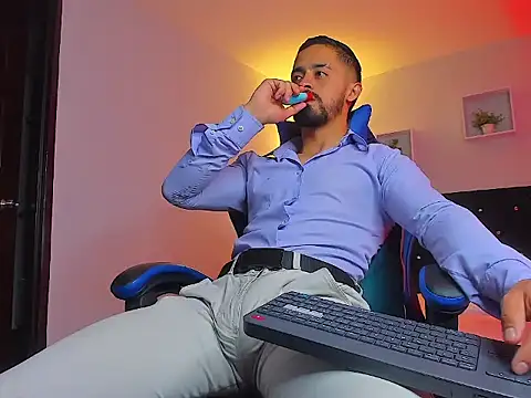 David Onfire online show from April 3, 3:21 pm