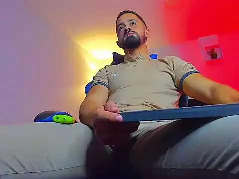 David Onfire online show from April 12, 8:03 pm