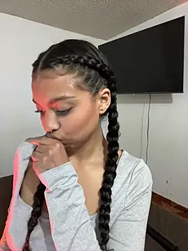 MIAHREINS online show from April 26, 4:54 am