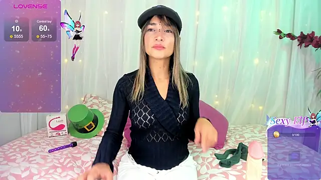 Snapshot of alma_rose_ chatting on April 23, 7:05 pm alma rose online show from April 23, 7:05 pm