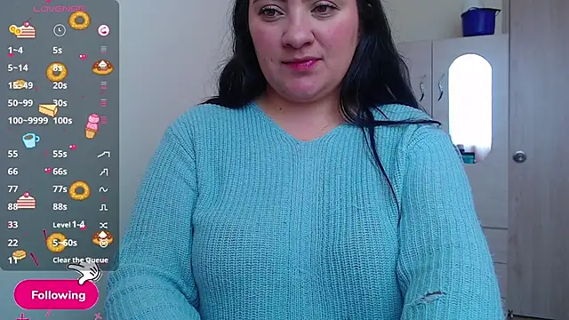 Snapshot of Demy_spicy chatting on June 3, 7:08 pm Demy spicy online show from June 3, 7:08 pm