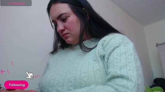 Snapshot of Demy_spicy chatting on June 5, 2:56 pm Demy spicy online show from June 5, 2:56 pm