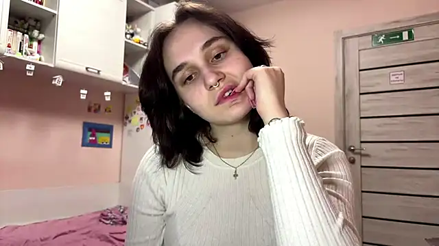 NoraSweetie online show from April 15, 7:58 pm