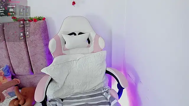 alisson boobs   online show from June 2, 10:12 pm