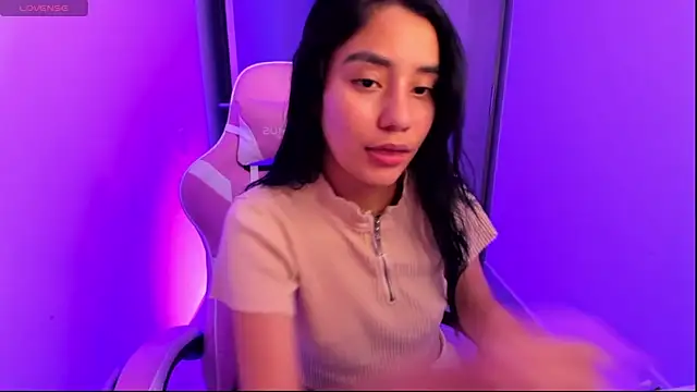 ISABELFORYOU03 online show from April 9, 2:44 am