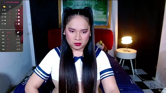 HugeCumRainSamantha online show from April 7, 5:46 pm