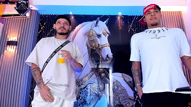 the knights of the night  online show from April 15, 4:08 am