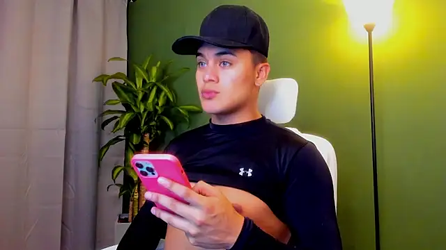 danny smith24 online show from April 14, 3:45 am