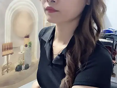    Nami    online show from April 14, 12:33 pm