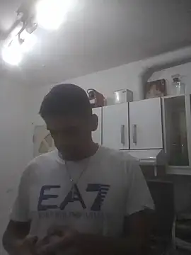 armanidj7 online show from April 8, 9:59 pm