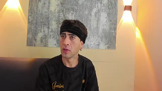 PODEROSO SAMAEL online show from April 8, 3:50 am